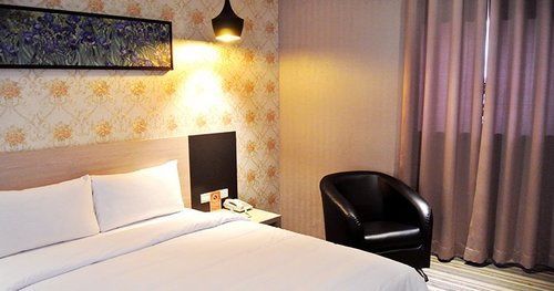 O House Hotel Kaohsiung Esterno foto