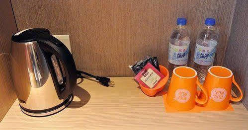 O House Hotel Kaohsiung Esterno foto
